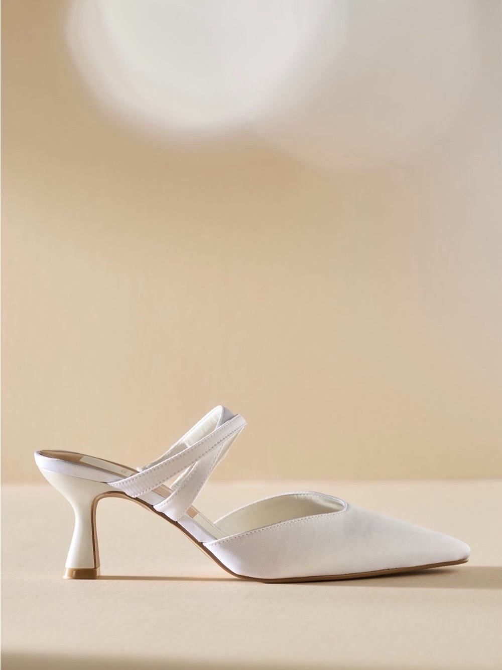 Dolce Vita White Pointed-Toe Slingback Heels